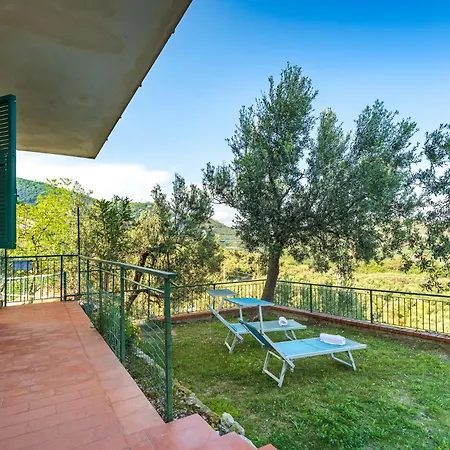 Hostdomus - Il Belvedere * Pietra Ligure